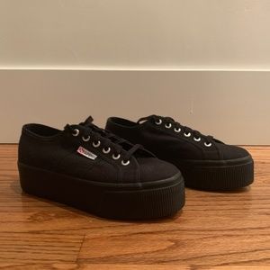 Black platform superga shoes